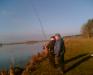 2 брата акробата тащут рыбку золотую - рыбалка (фотоальбом)