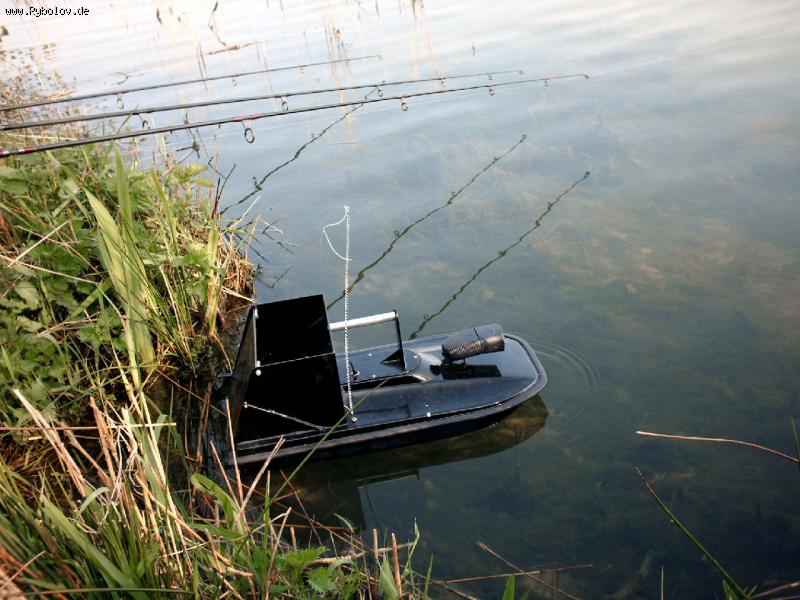 --Futterboot -  ()