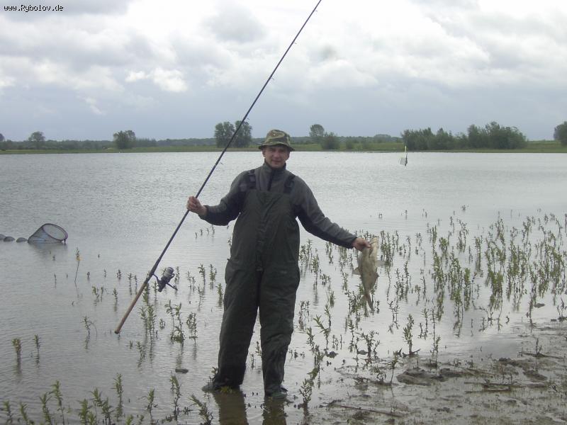 -- " Karp "-  und  das wars. -  ()