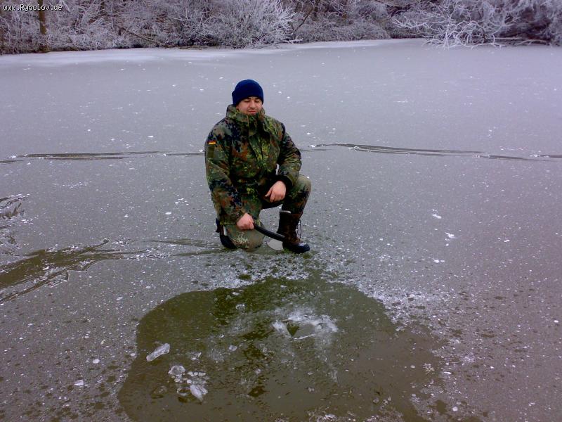 --Eis fischen 22.12.07 -  ()