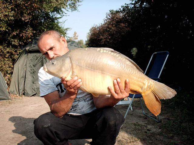 -- Poslednii... -  ()