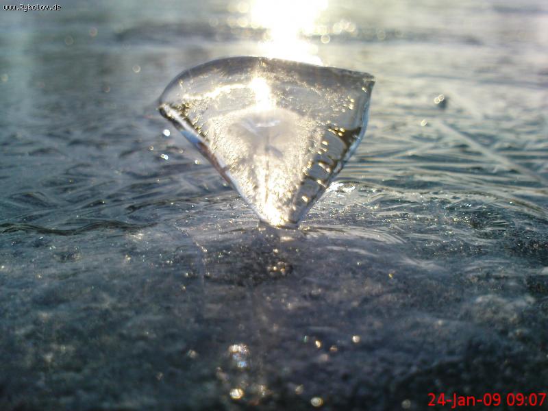 --Лёд - рыбалка (фотоальбом)