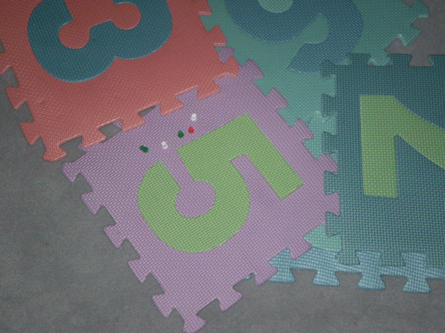 --puzzle mats -  ()