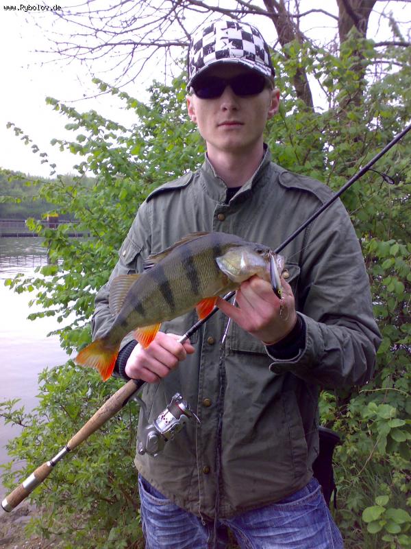 --Rhein-Herne-Kanal - ������� (����������)