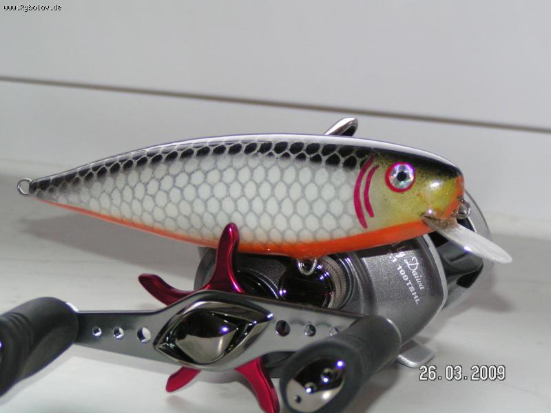 --Twitchbait - ������� (����������)