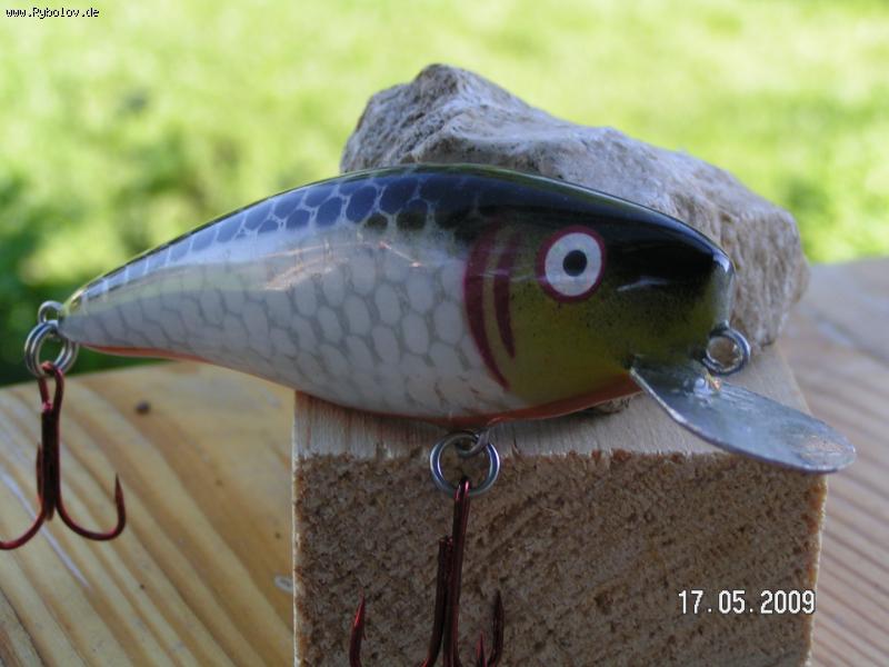 --Twitchbait 9,5cm - ������� (����������)