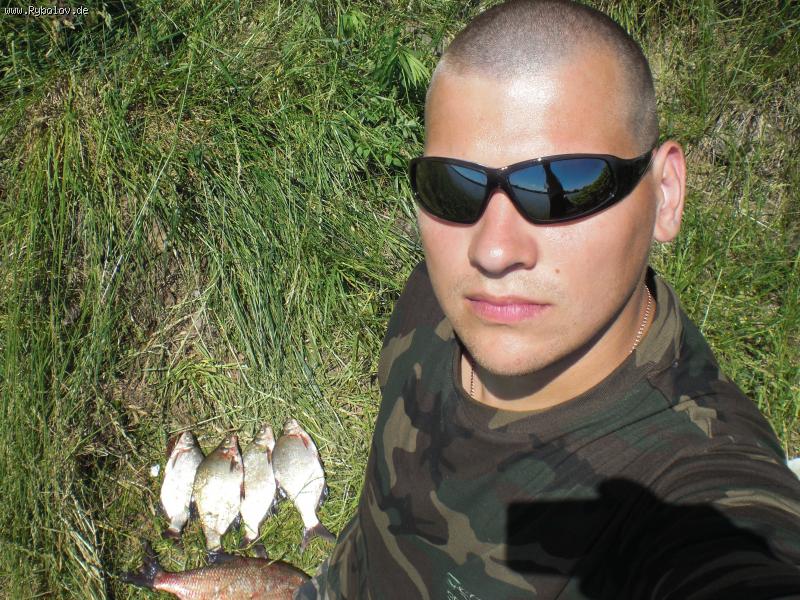 --ja  na fone pervih leshej v 2009 godu -  ()