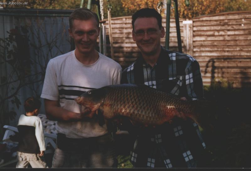 --Karpfen 13 kg Rhein -  ()