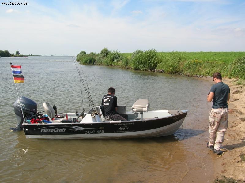 --Alu Boot - ������� (����������)