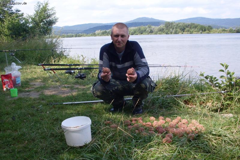 --На отдыхе. - рыбалка (фотоальбом)