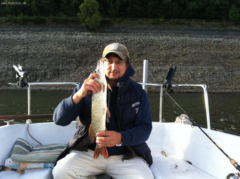 --schleppen Edersee 23.07.11 -  ()