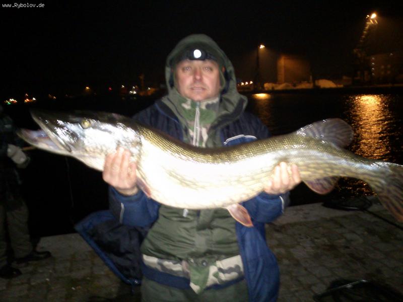 --Hecht, 117 cm. 13 kg - рыбалка (фотоальбом)