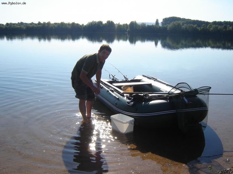 --Ja okolo swoej Lodke -  ()